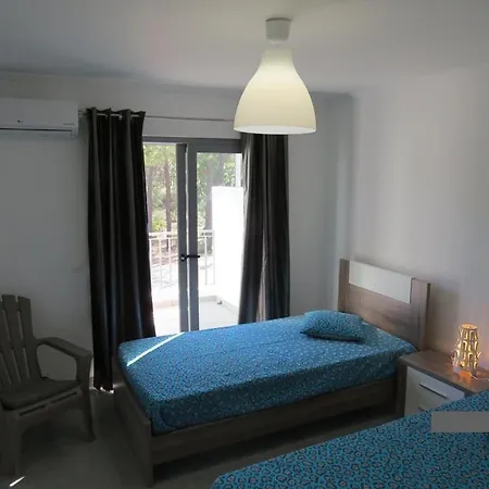 De 3 Et 6 Couchages Max. A Proximite De A Algarve *