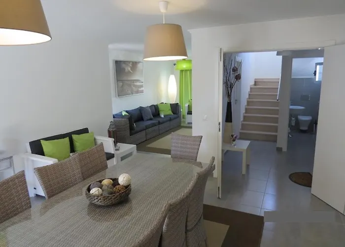 Vakantiehuis De 3 Et 6 Couchages Max. A Proximite De A Algarve *